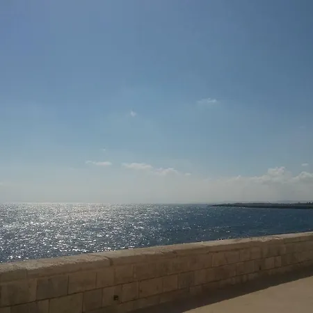 Alba Sul Mare Monopoli